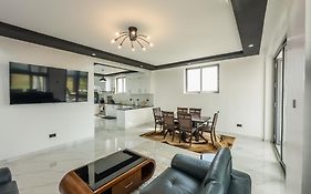 Avian Court Penthouse