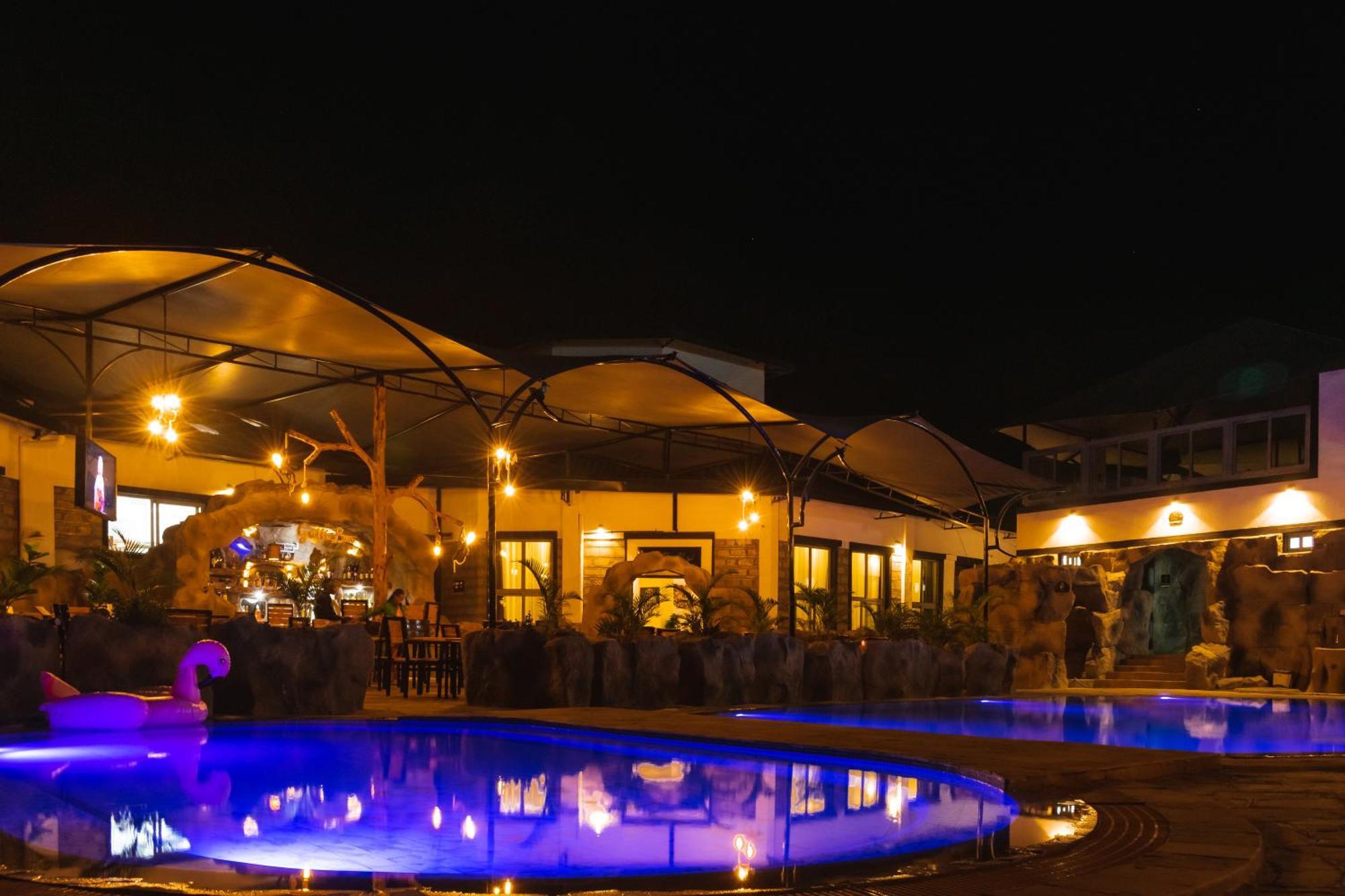 Avian Court Penthouse Aparthotel Naivasha Exterior photo